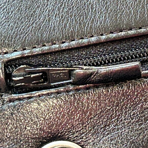 Chanel 225 Reissue - Hybrid - Picture 14 of 16